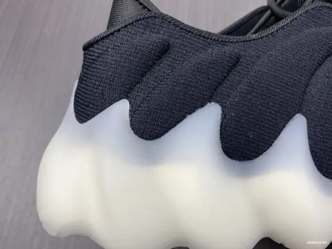 H68031 YEEZY 400 ADIDAS 0625